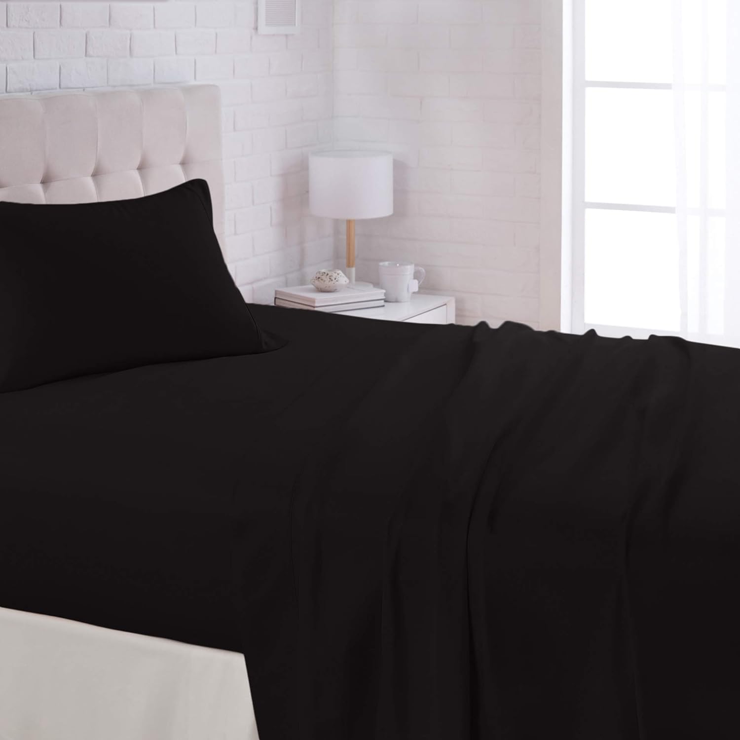 Lightweight Soft Microfiber Bed Sheet Set