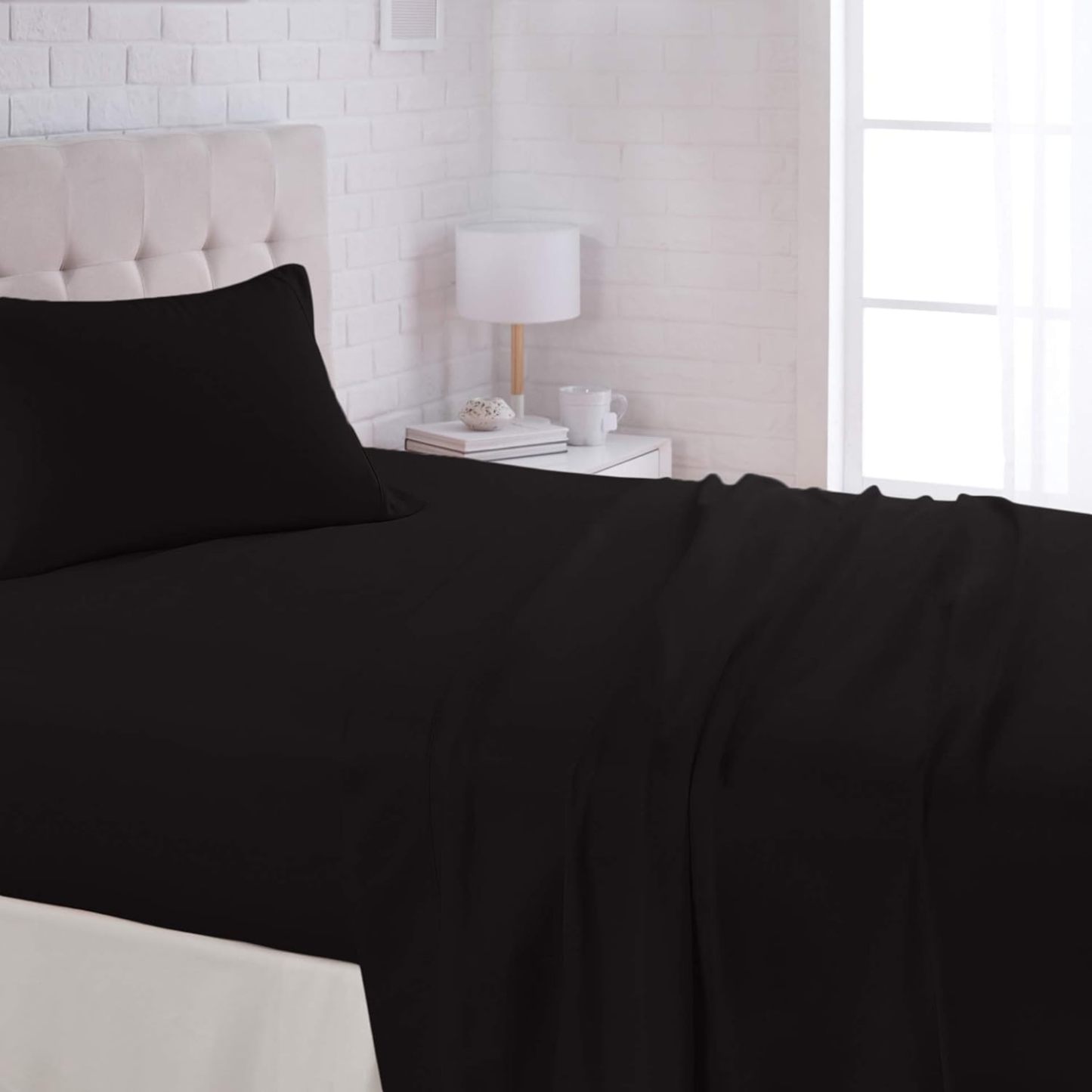 Lightweight Soft Microfiber Bed Sheet Set