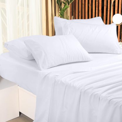 Luxurious Bedsheet Set With Deep Pocket Design