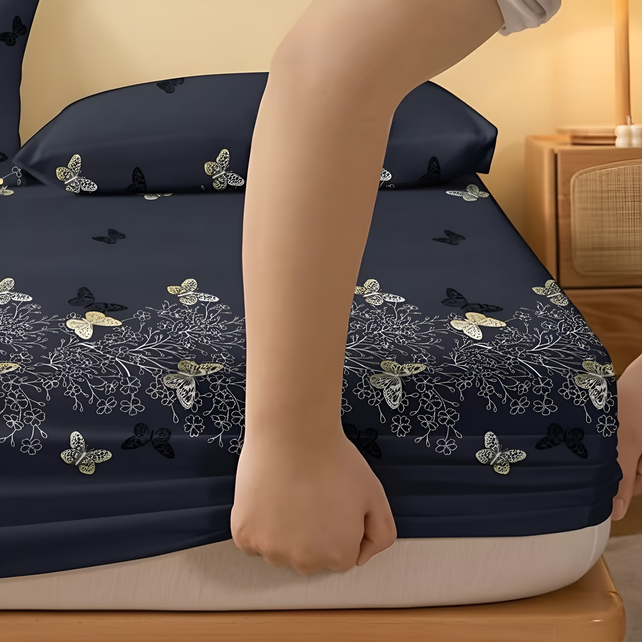 Floral Butterfly Pattern Printed Flannel Bed Cove For Bedroom