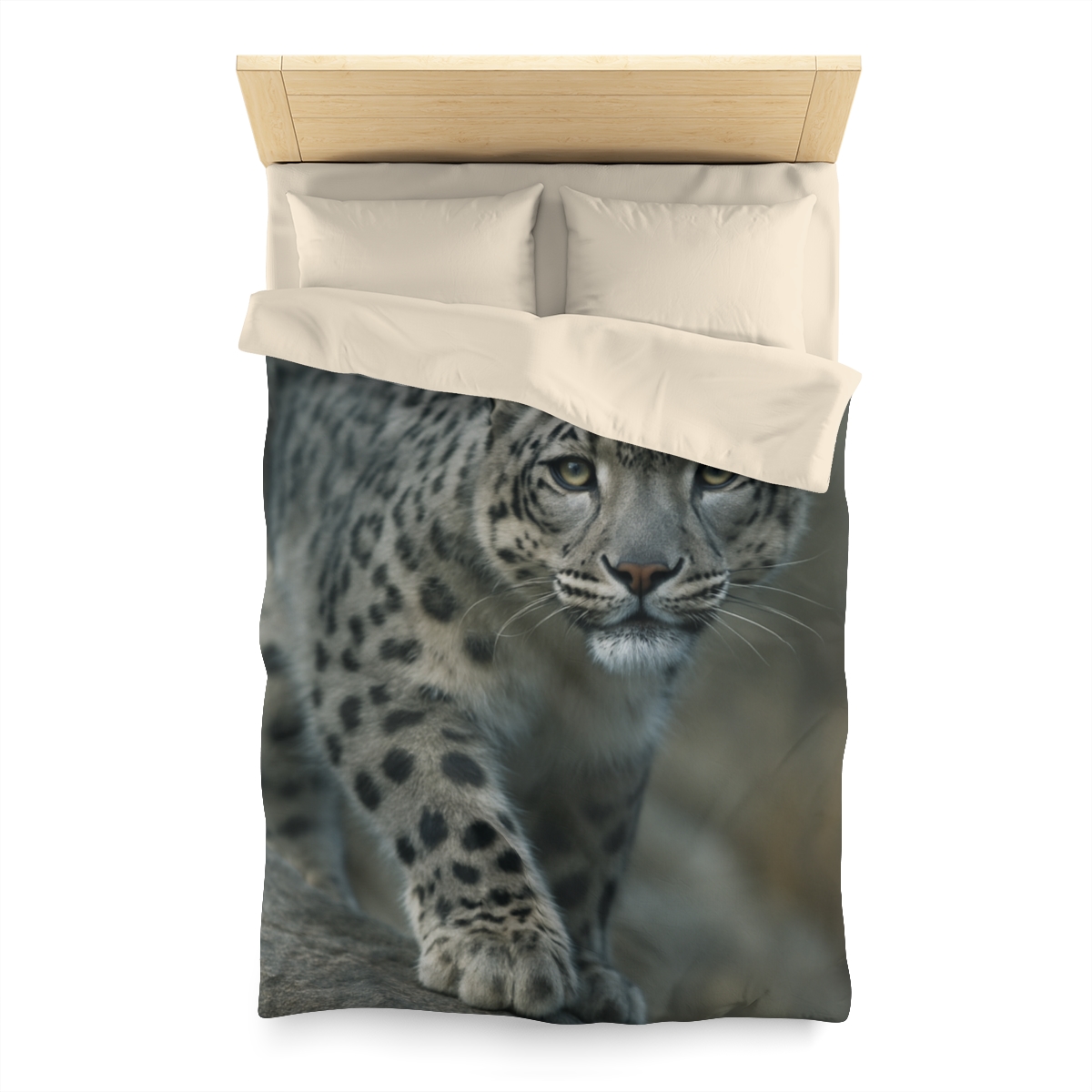 Starlit Sprint Snow Leopard soft comforter duvets