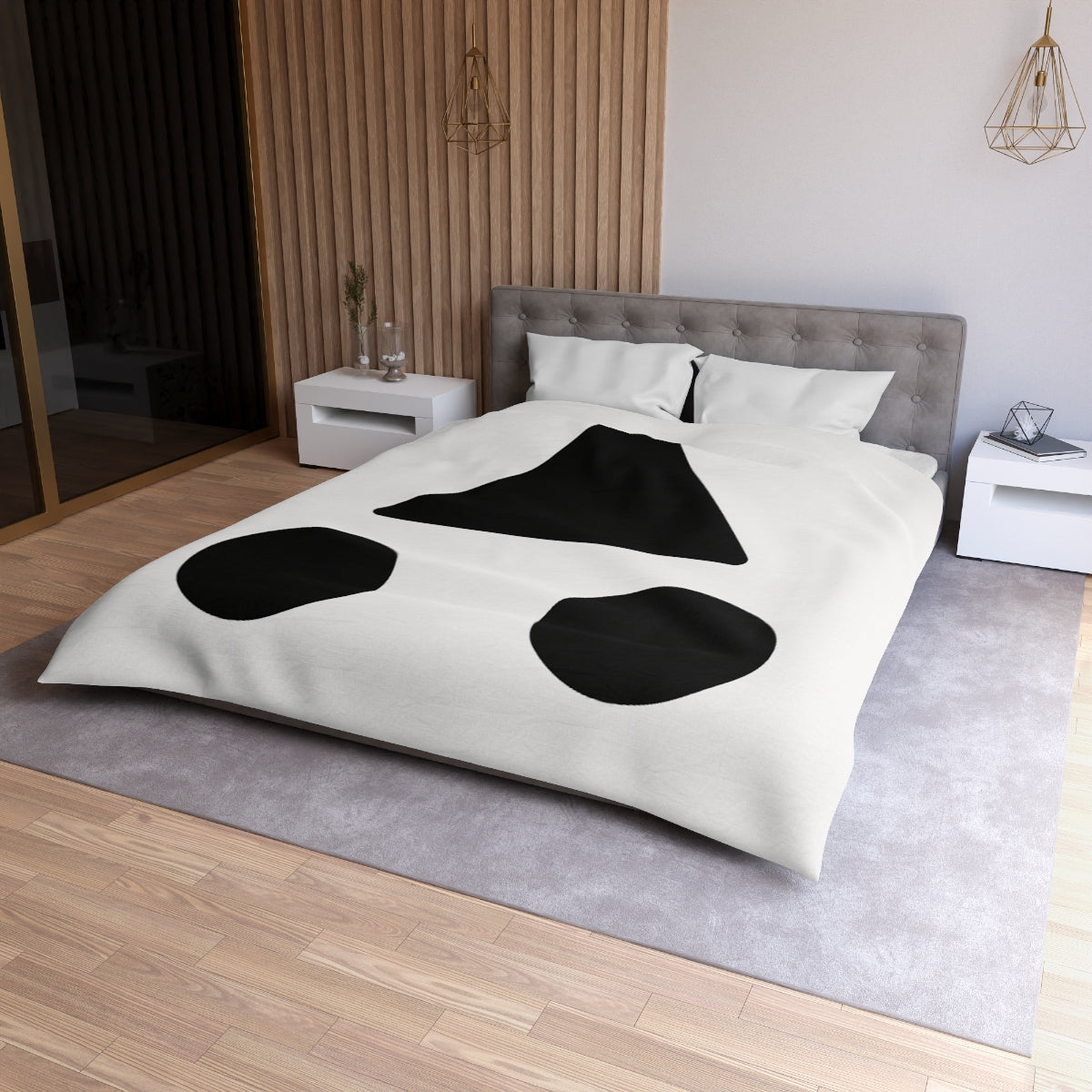 Balanced Triangular Cluster Duvet