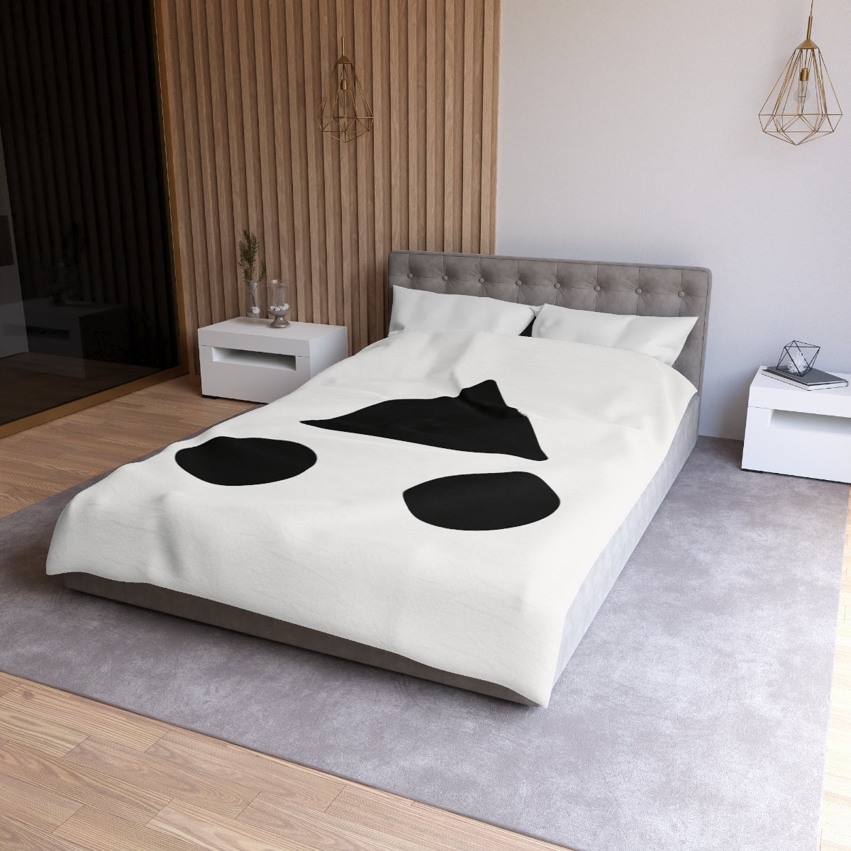 Balanced Triangular Cluster Duvet