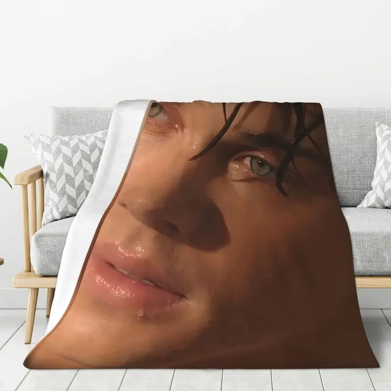 Novel Blanket I Get Pretty Summer Blanket Soft Beach Book Design with Florals and Text Soft Flannel Four Seasons Sofa Machine Washable Cozy Blanket Great for Home Use