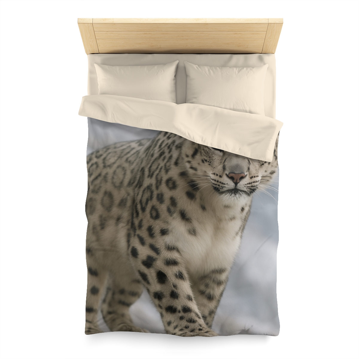 Snow Leopard Silent Ascent soft comforter duvets