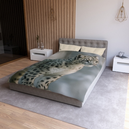 Cliff Phantom Snow Leopard soft comforter duvets