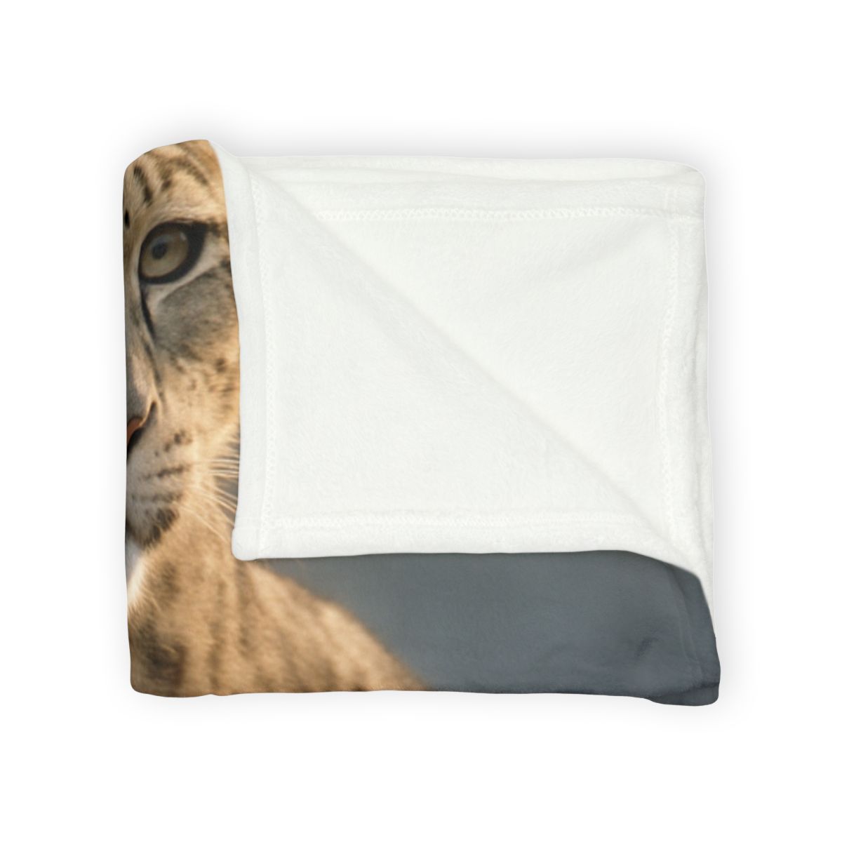 Cloud Crest Snow Leopard decorative home blankets