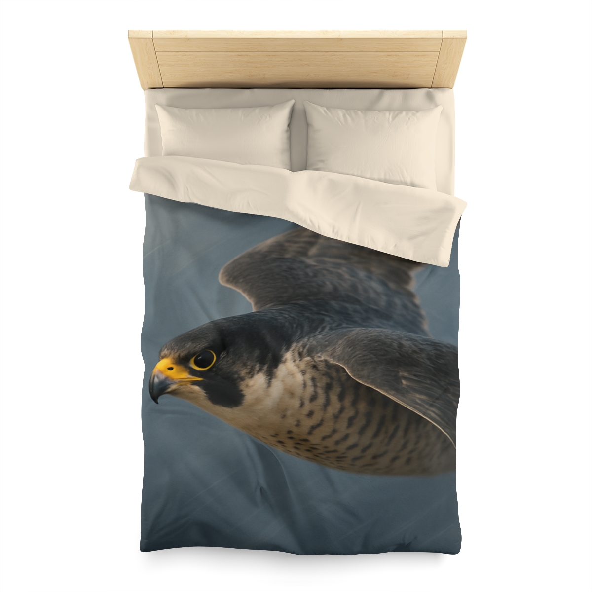 Comet Dive Peregrine Falcon soft comforter duvets