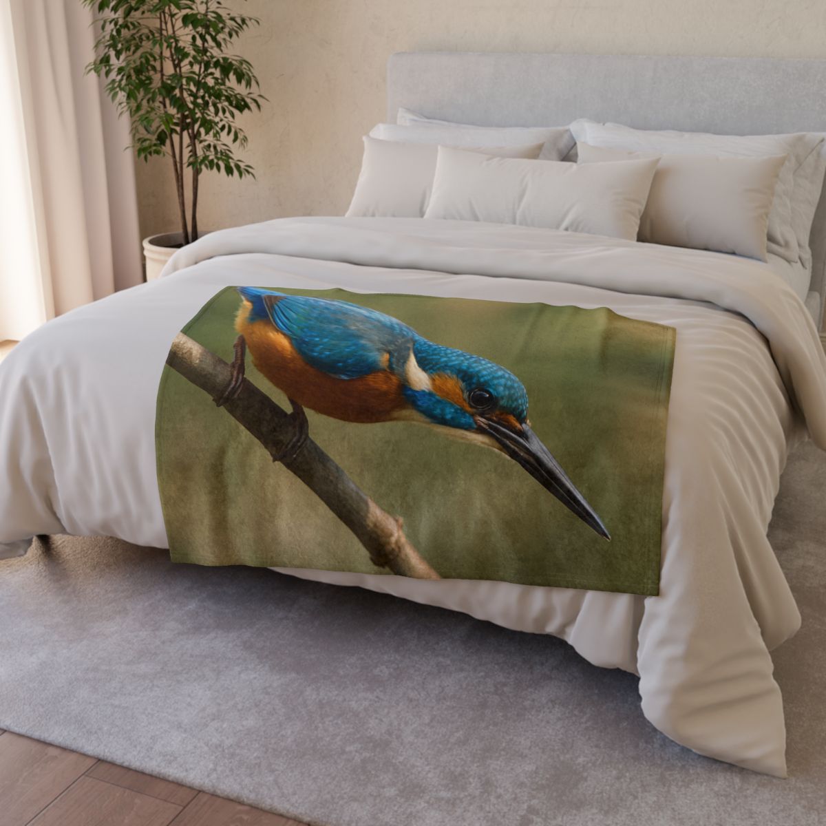 Kingfisher Sapphire Dive soft fleece blankets