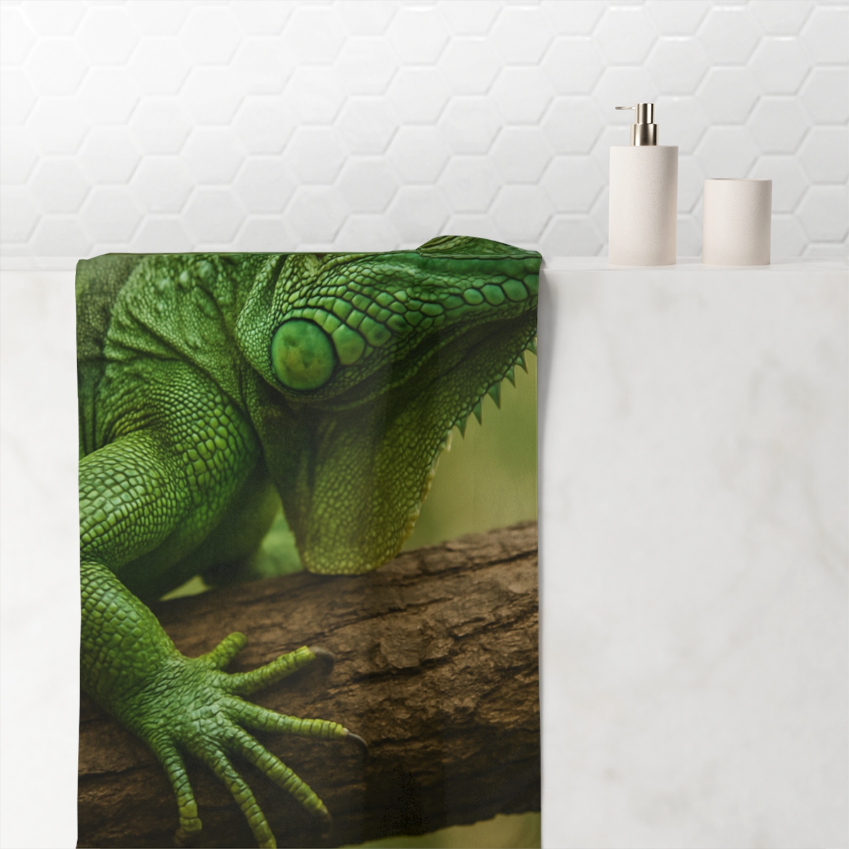 Emerald Stillness Green Iguana comfortable face towels