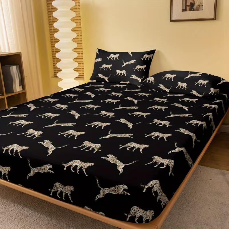 Animal Pattern Bed Mat With Elastic Edges For Mattress Fit