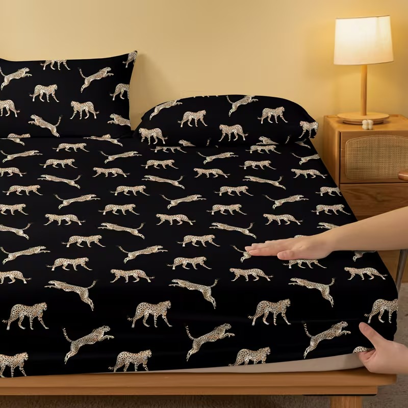 Animal Pattern Bed Mat With Elastic Edges For Mattress Fit