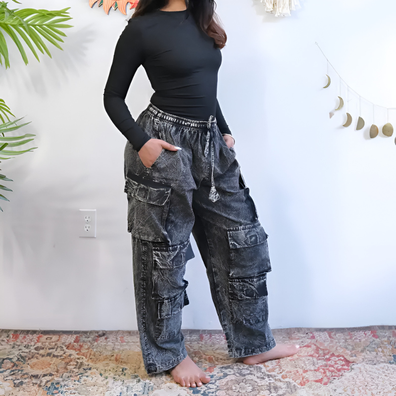 Vintage Stonewashed Multi Pocket Cargo Pants – waistband detail