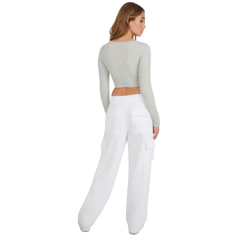 Fleece Cargo Sweatpant – lifestyle view 15