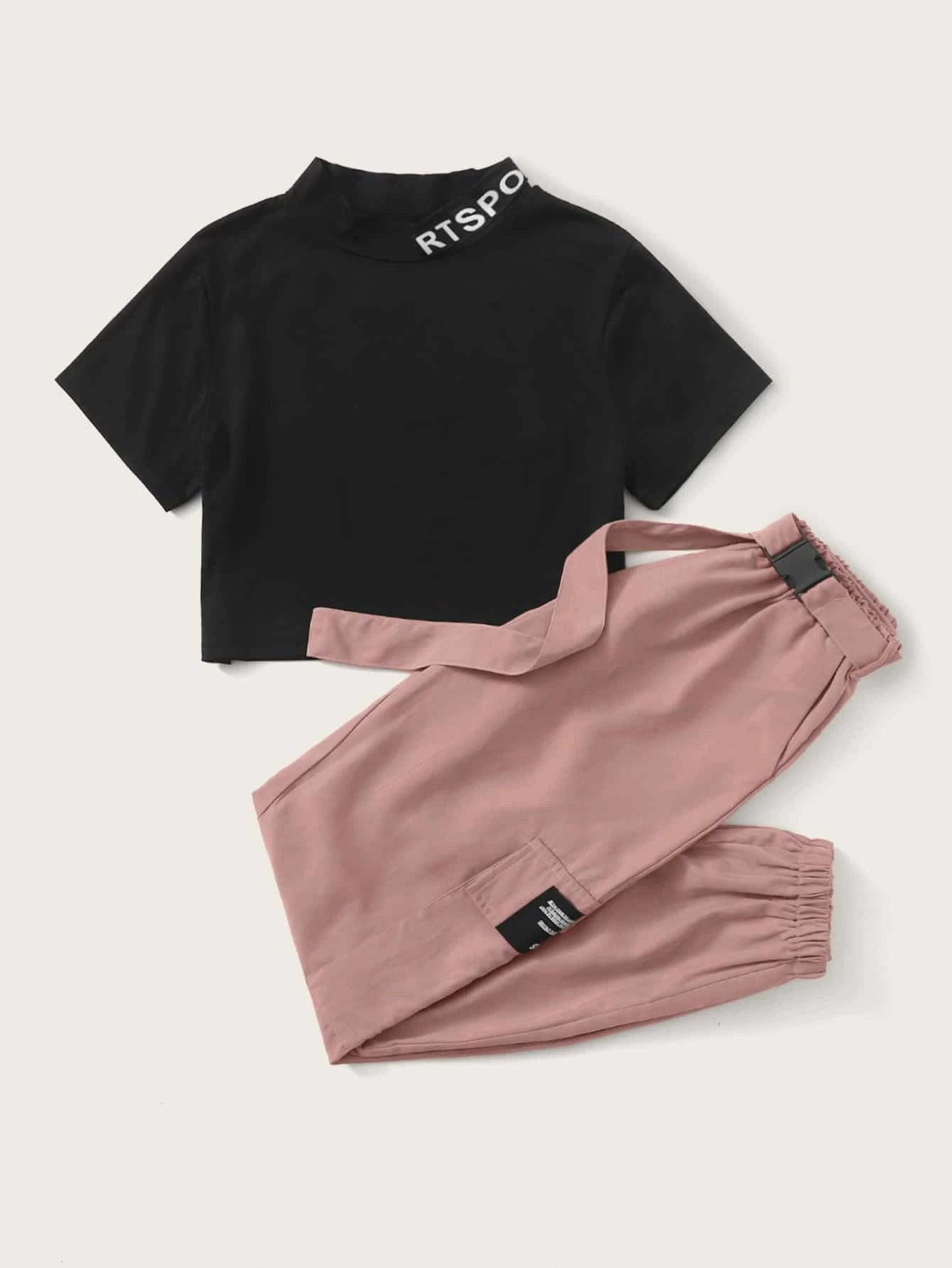 Mock Neck Tee And Belted Cargo Pants – pocket detail close-up