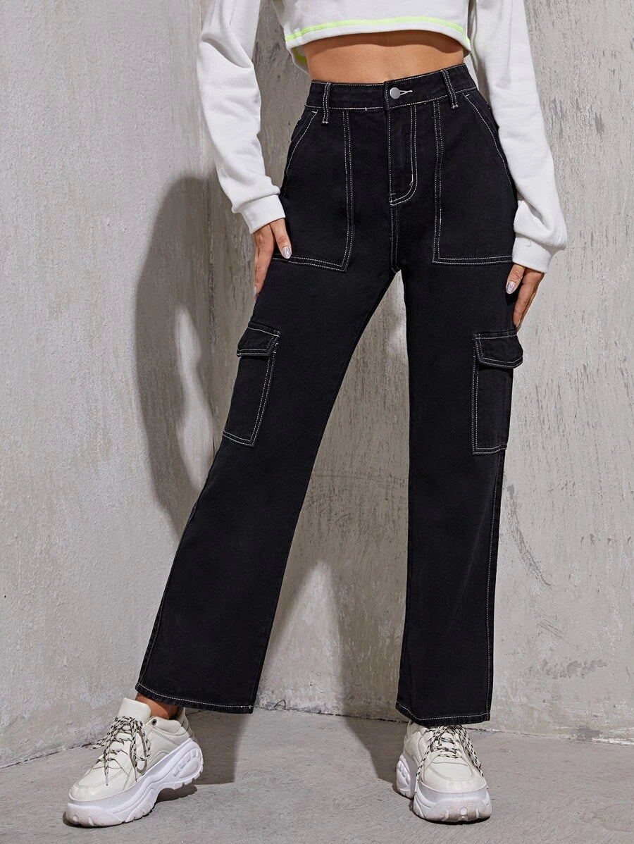 High Waist Flap Pocket Whip Stitch Cargo Pants – full length outfit view