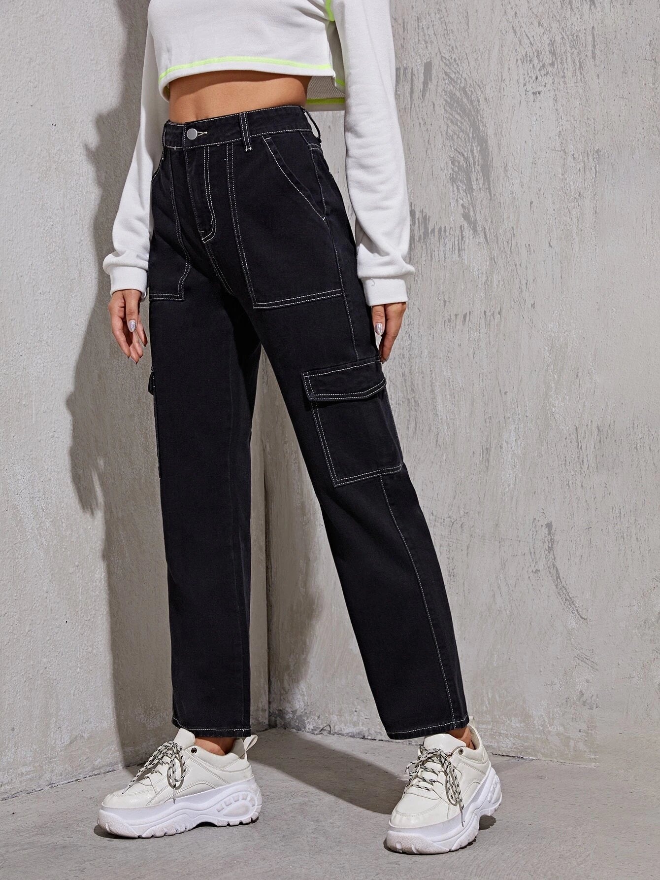 High Flap Pocket Whip Stitch Cargo Jeans – back view detail