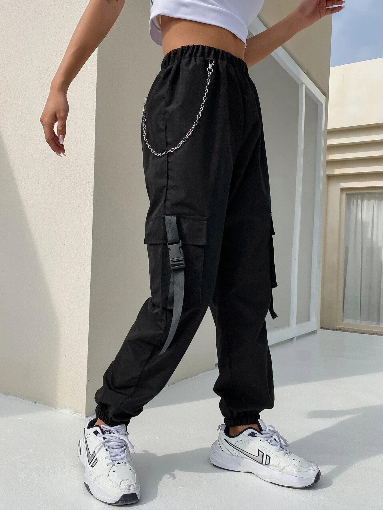 Pocket Buckle Tape Cargo Pant – side profile view