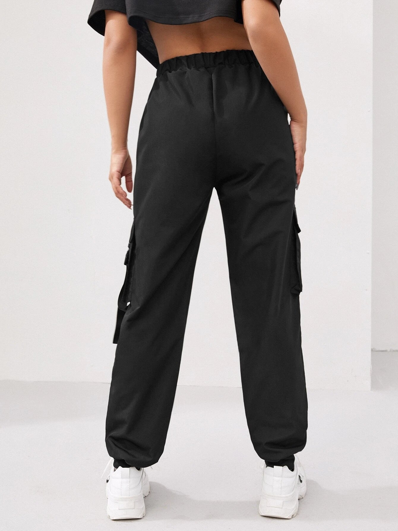 Flap Pocket Solid Color Parachute Cargo Pants – side profile view