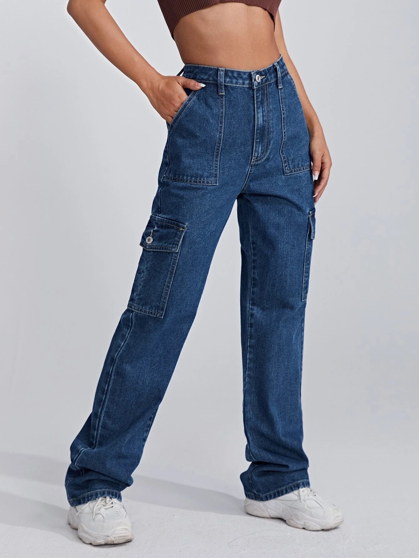 Waist Flap Pocket Side Jeans – back view detail
