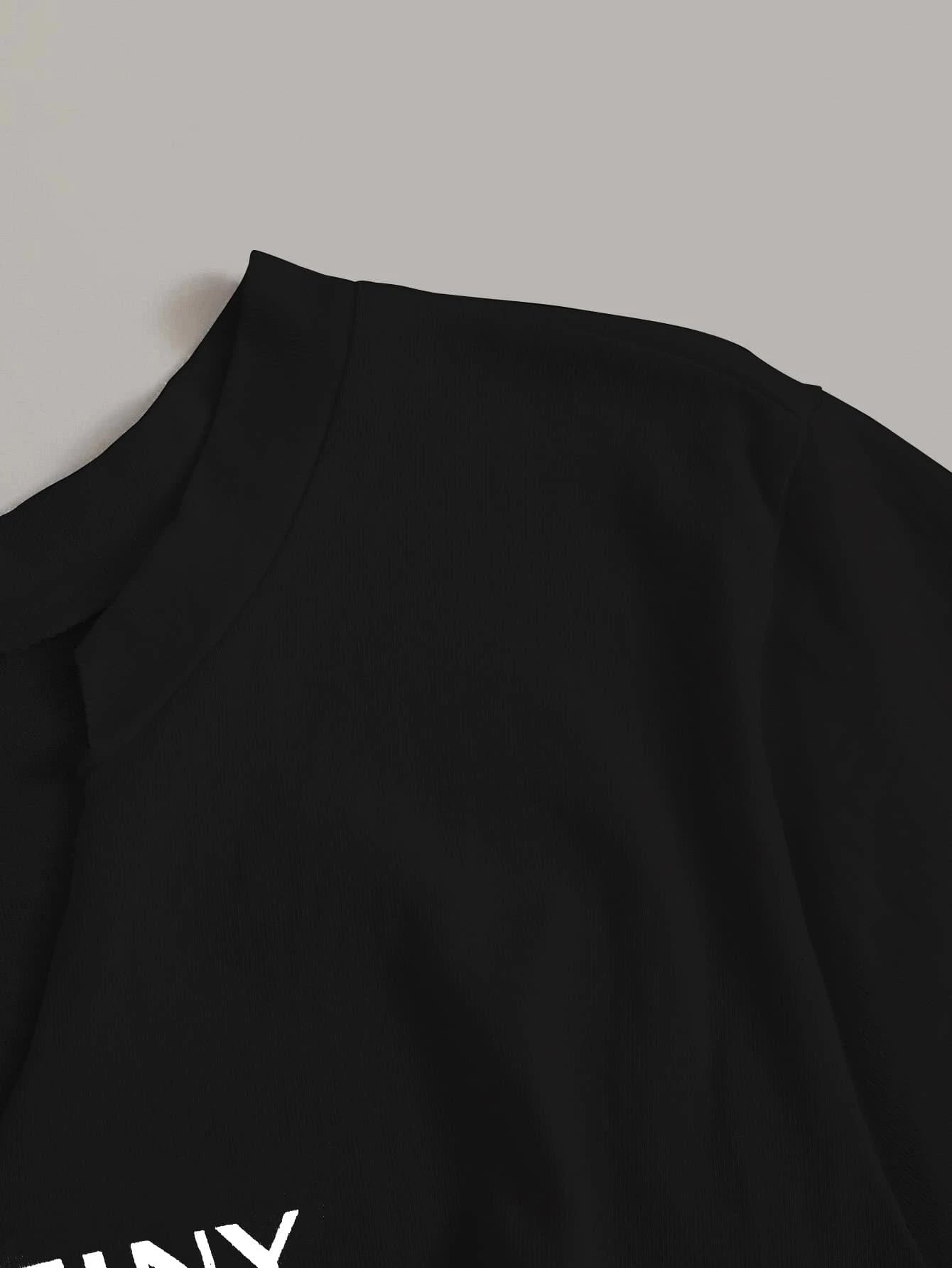 Graphic Tee And Drawstring Cargo Set – pocket detail close-up