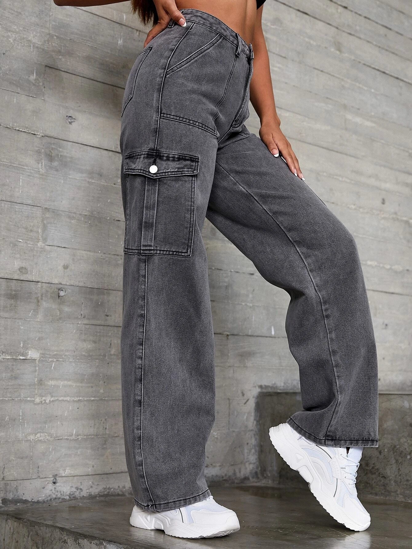 Long Length Loose Fit Denim PantsLong Length Loose Fit Denim Pants - Image 4