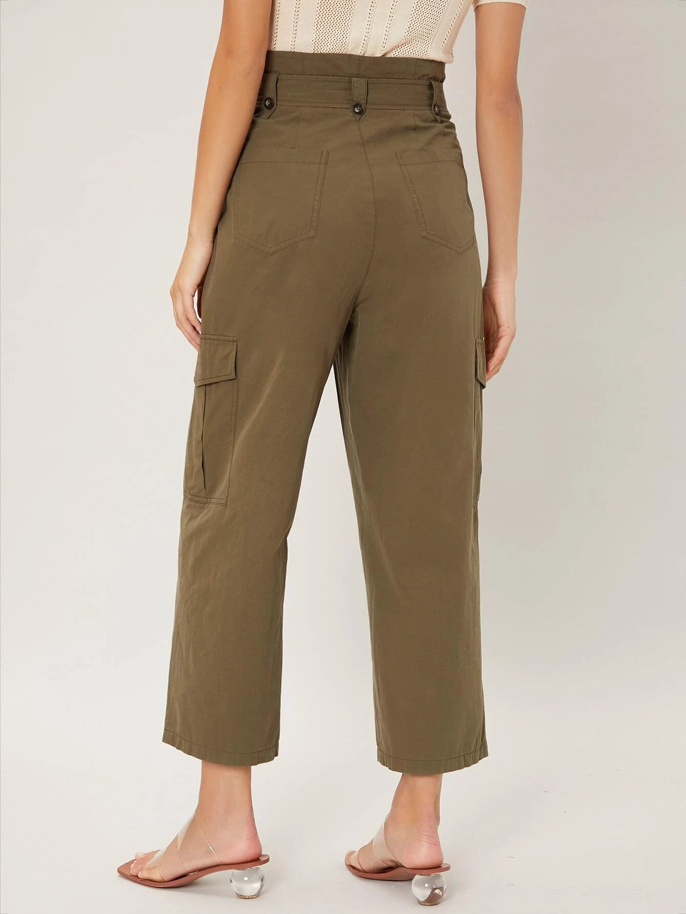 Cropped Cargo Pants – side profile view