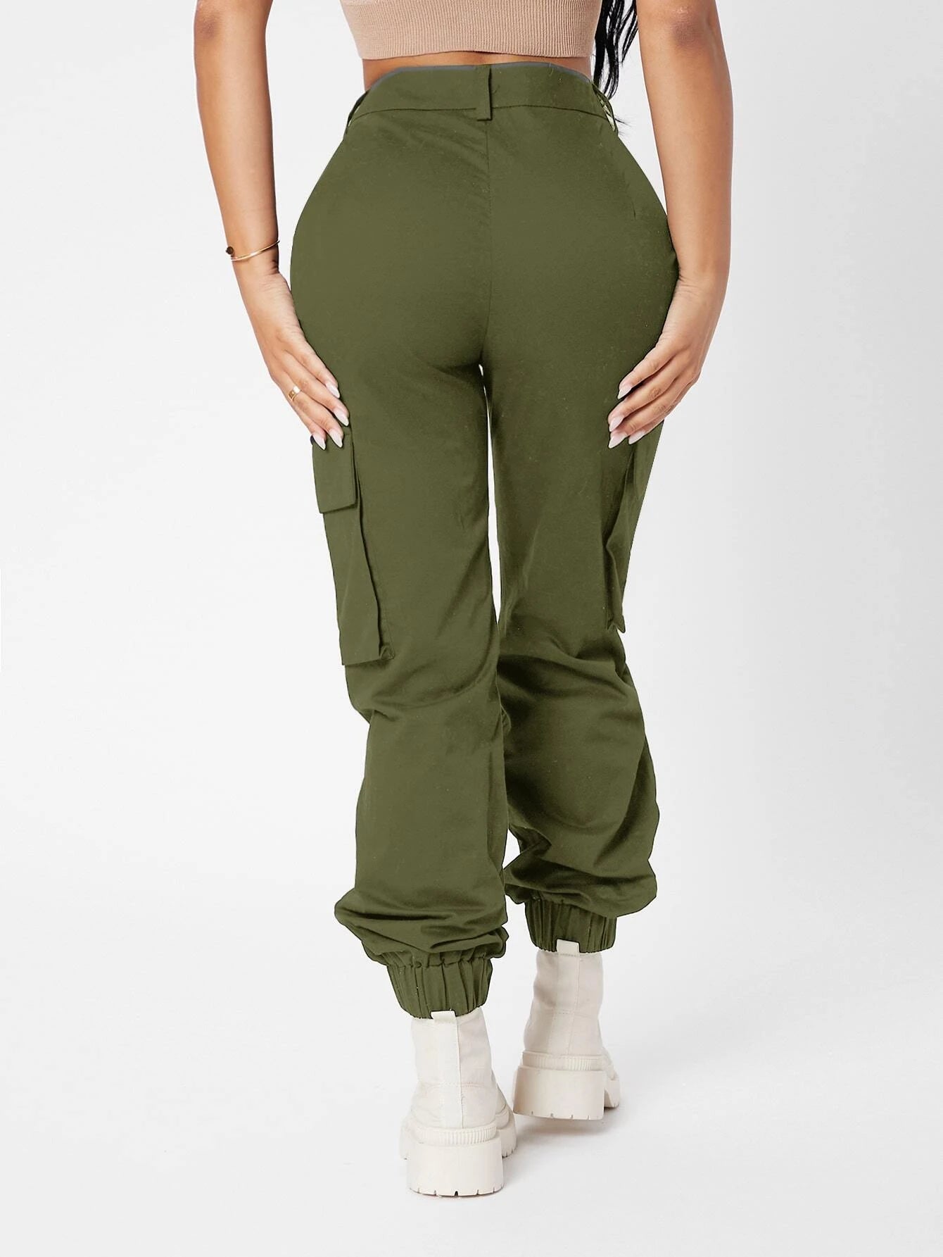High Waist Flap Pocket Side Pants – waistband detail
