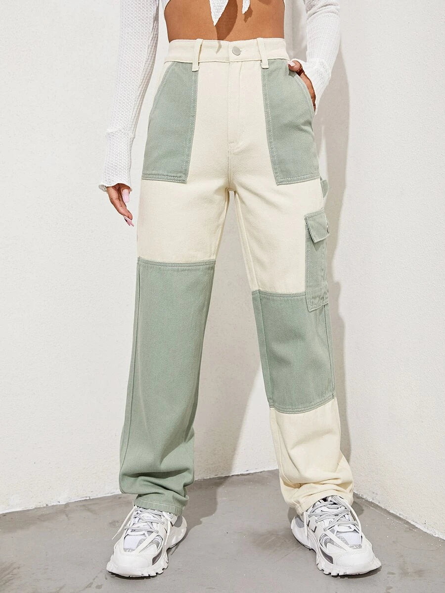 High Waist Two Tone Flap Pocket Cargo Jeans – waistband detail