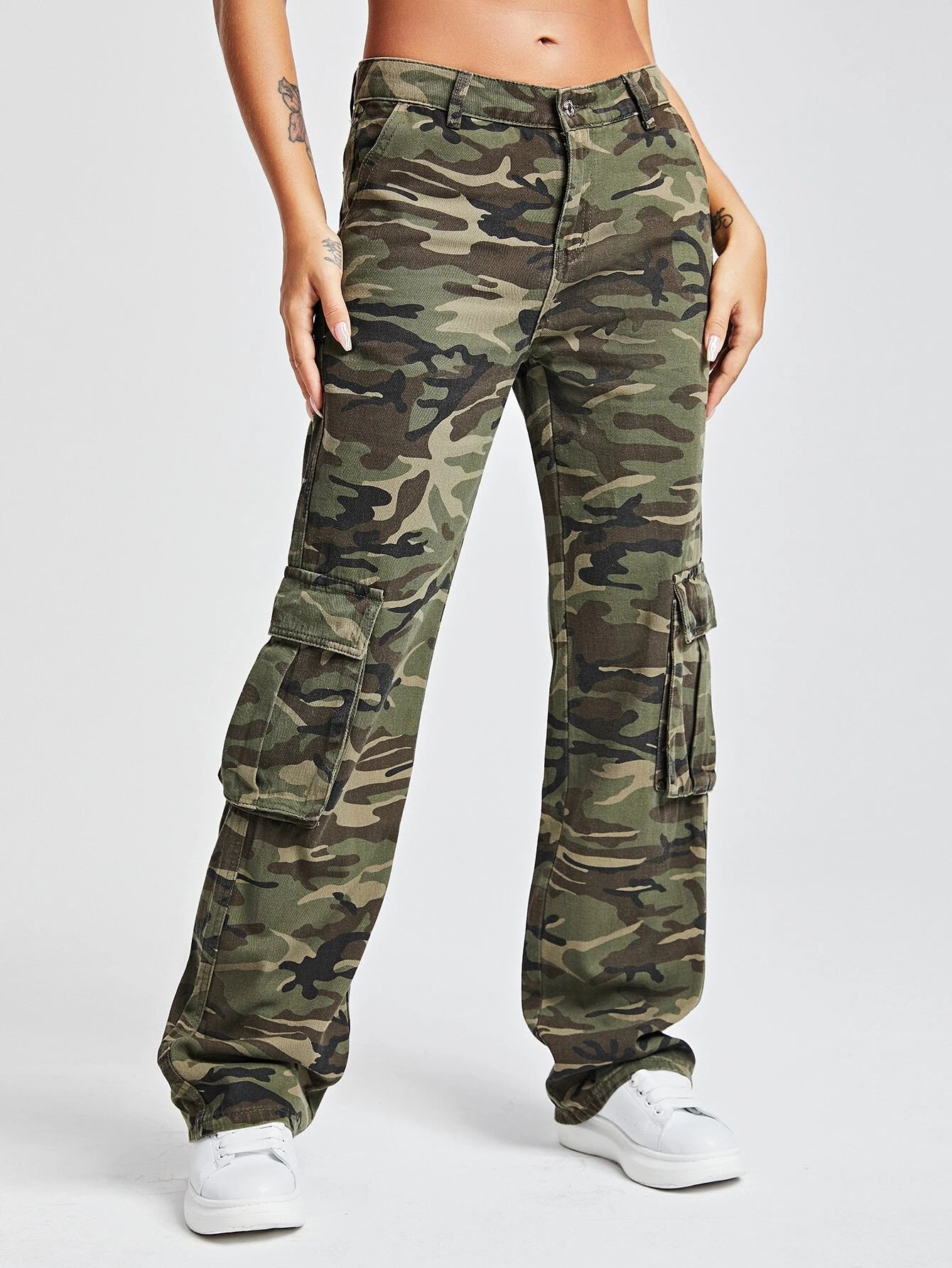 Camo Print Flap Pocket Side Cargo Jeans in Green – full length outfit view