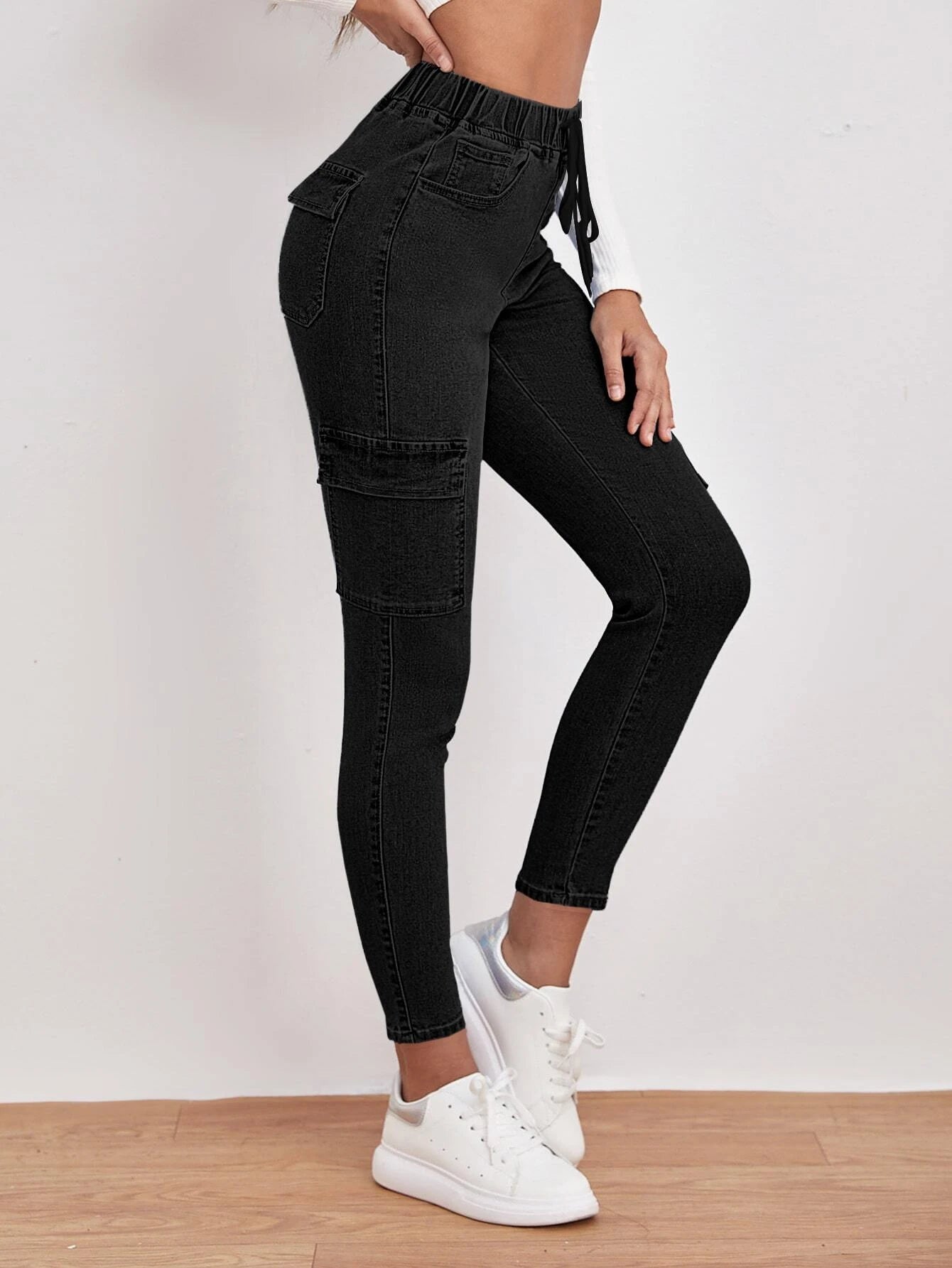 Drawstring Waist Flap Pocket Jean – waistband detail