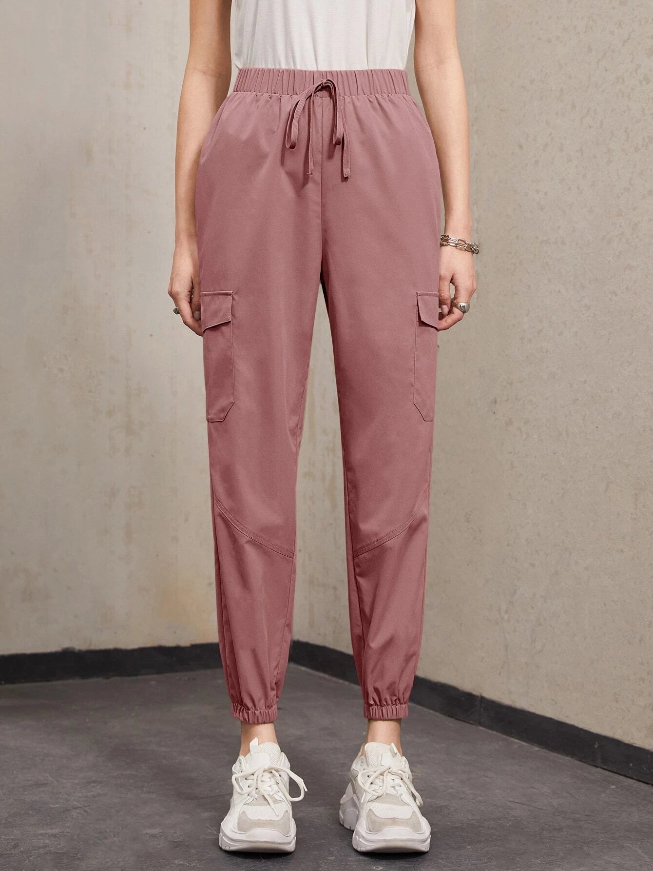 Flap Pocket Cropped Cargo Pant – women's cargo pants front view