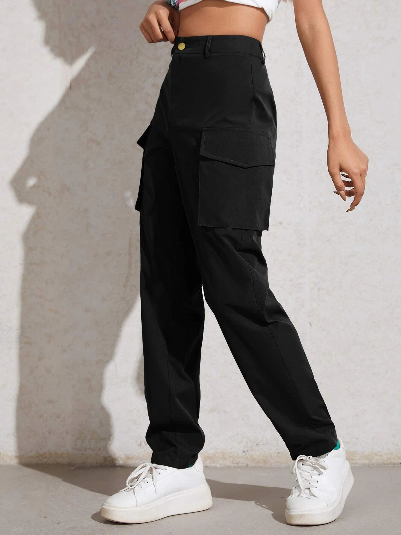 Flap Pocket Zip Cargo Pant – full length outfit view