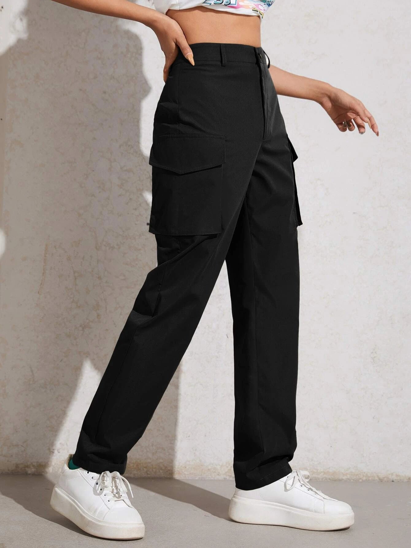 High Waisted Flap Pocket Utility Pants – waistband detail