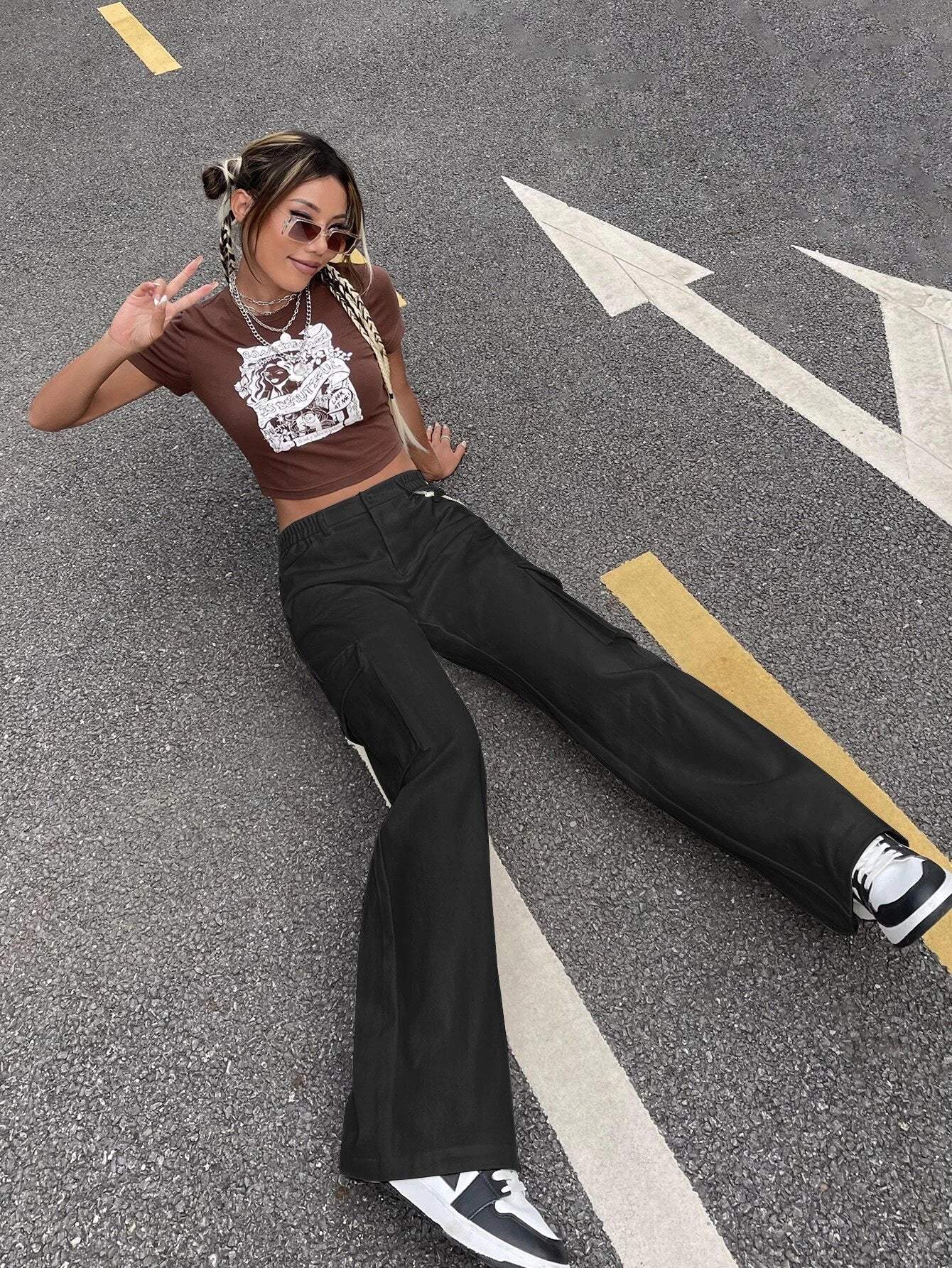 Non Stretch Flap Pocket Cargo Pants – side profile view