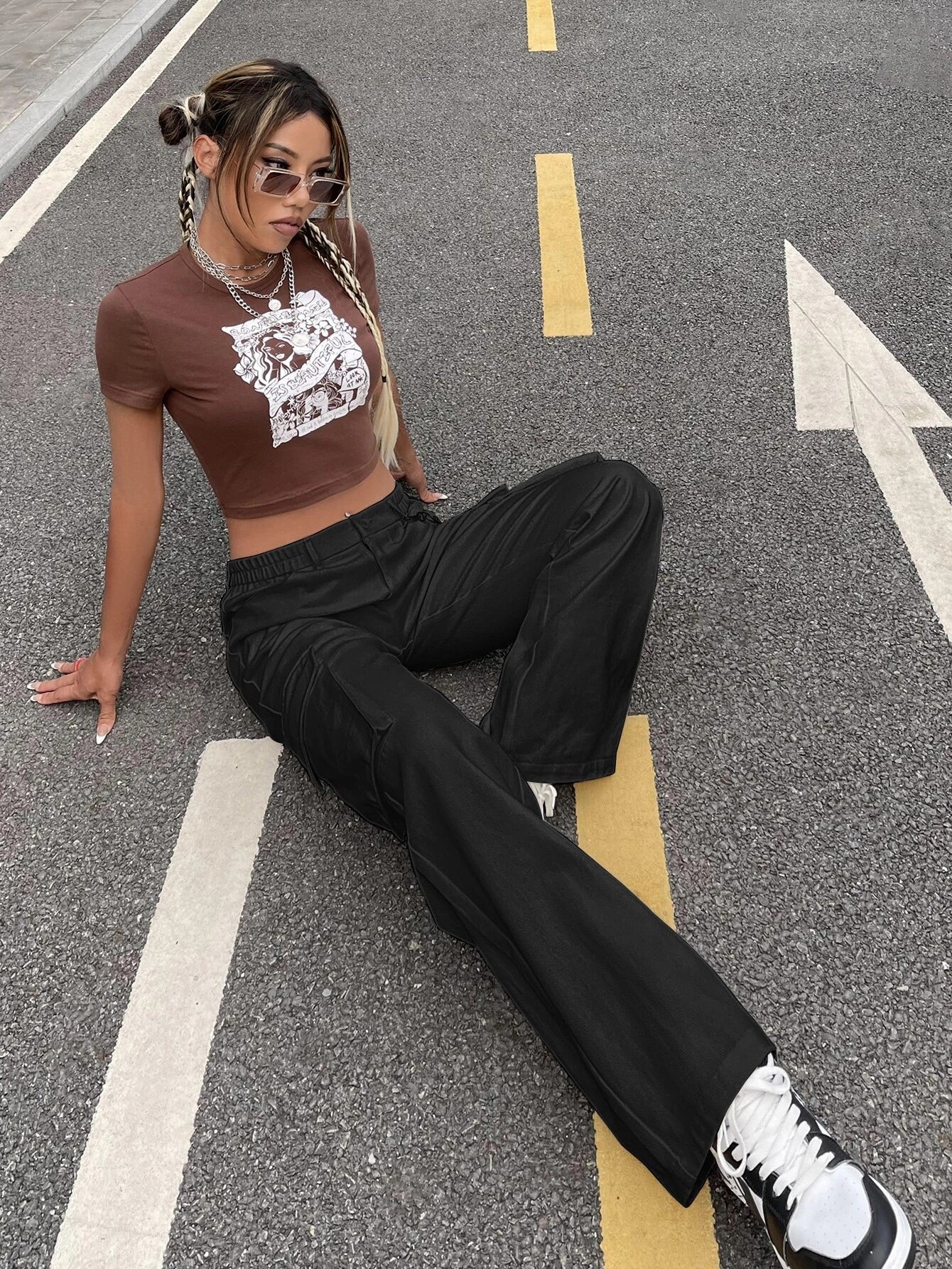 Non Stretch Flap Pocket Cargo Pants – waistband detail