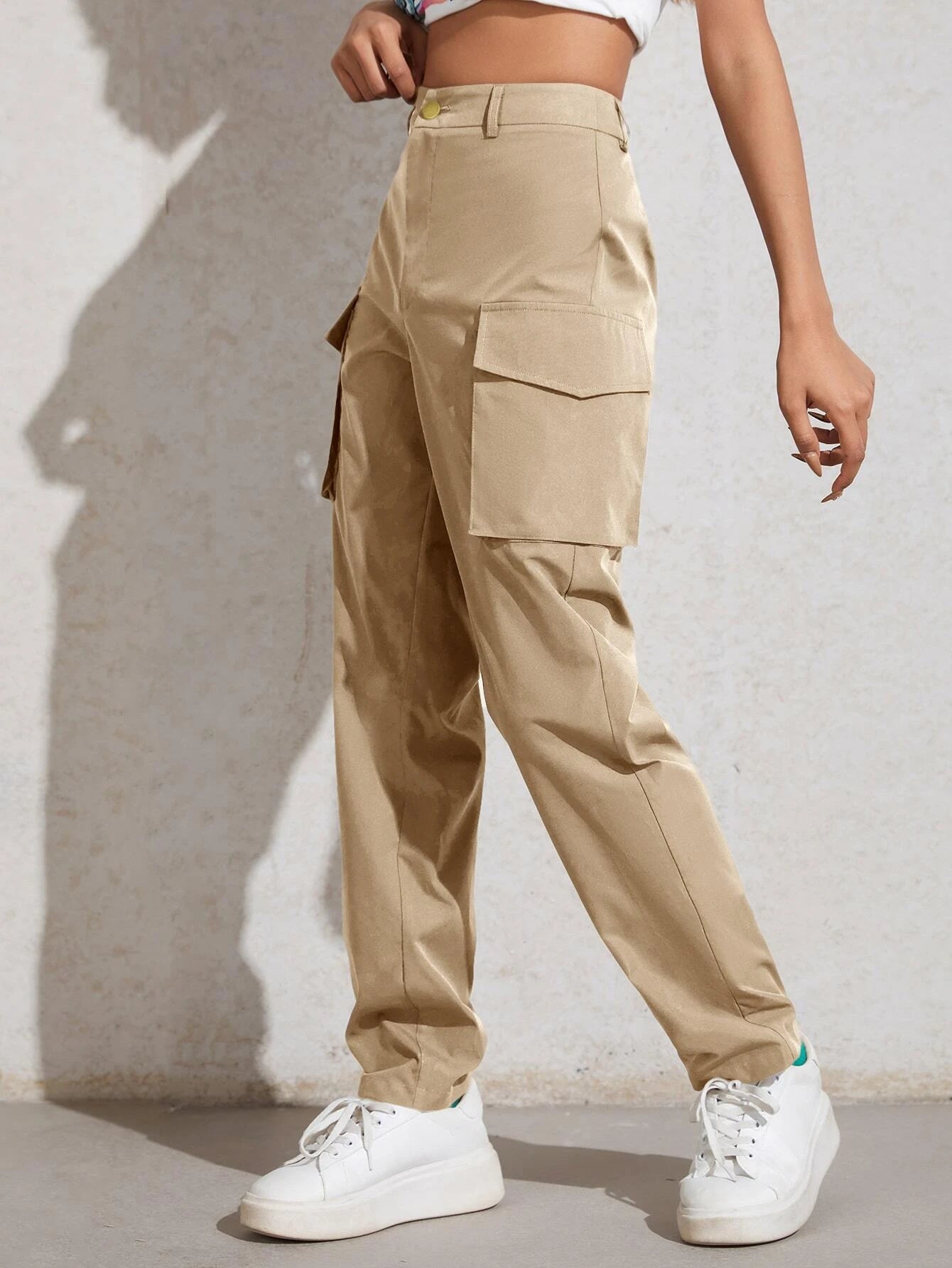 High Waisted Flap Pocket Utility Pants – fit and style view