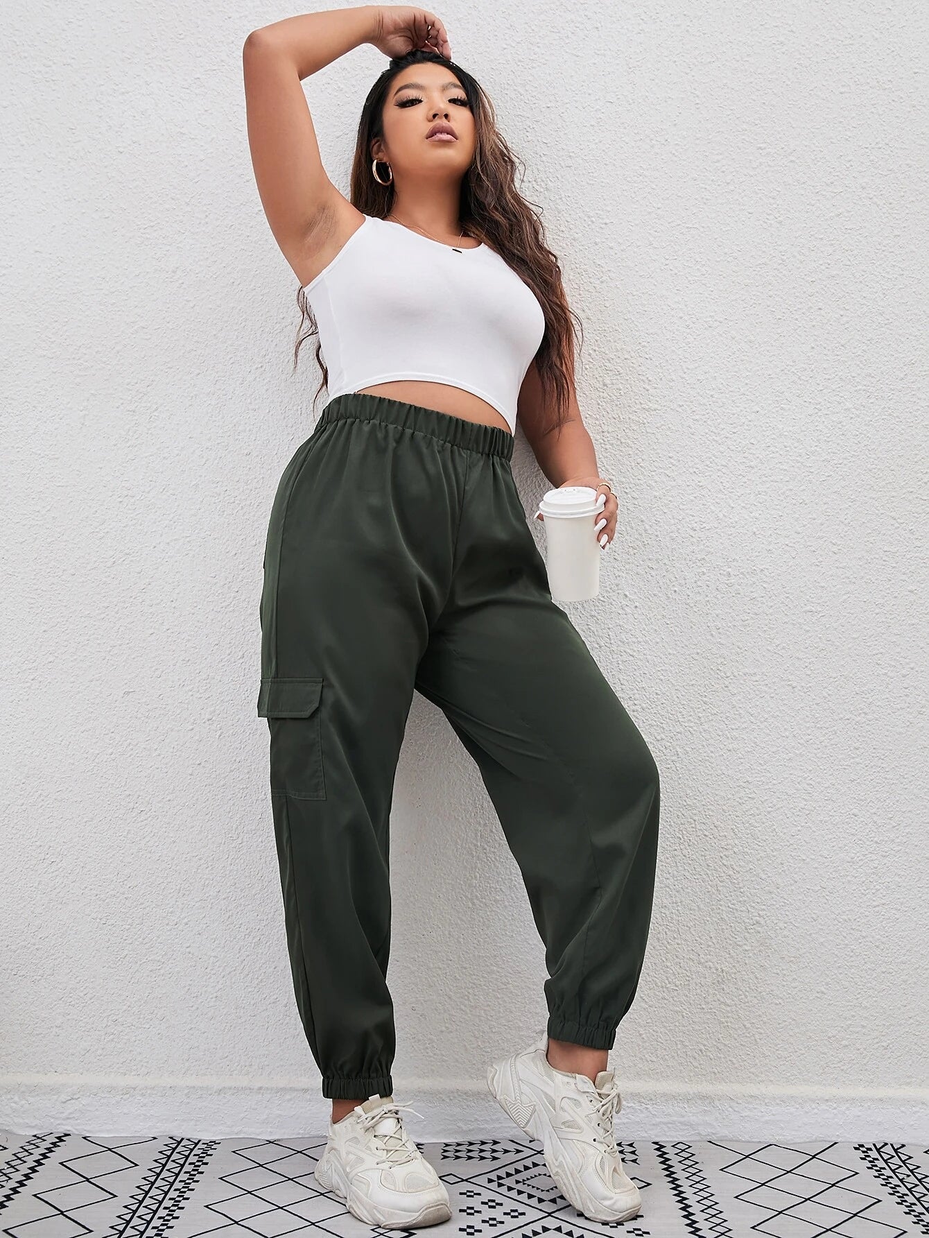 Casual Long Tapered Pants – waistband detail
