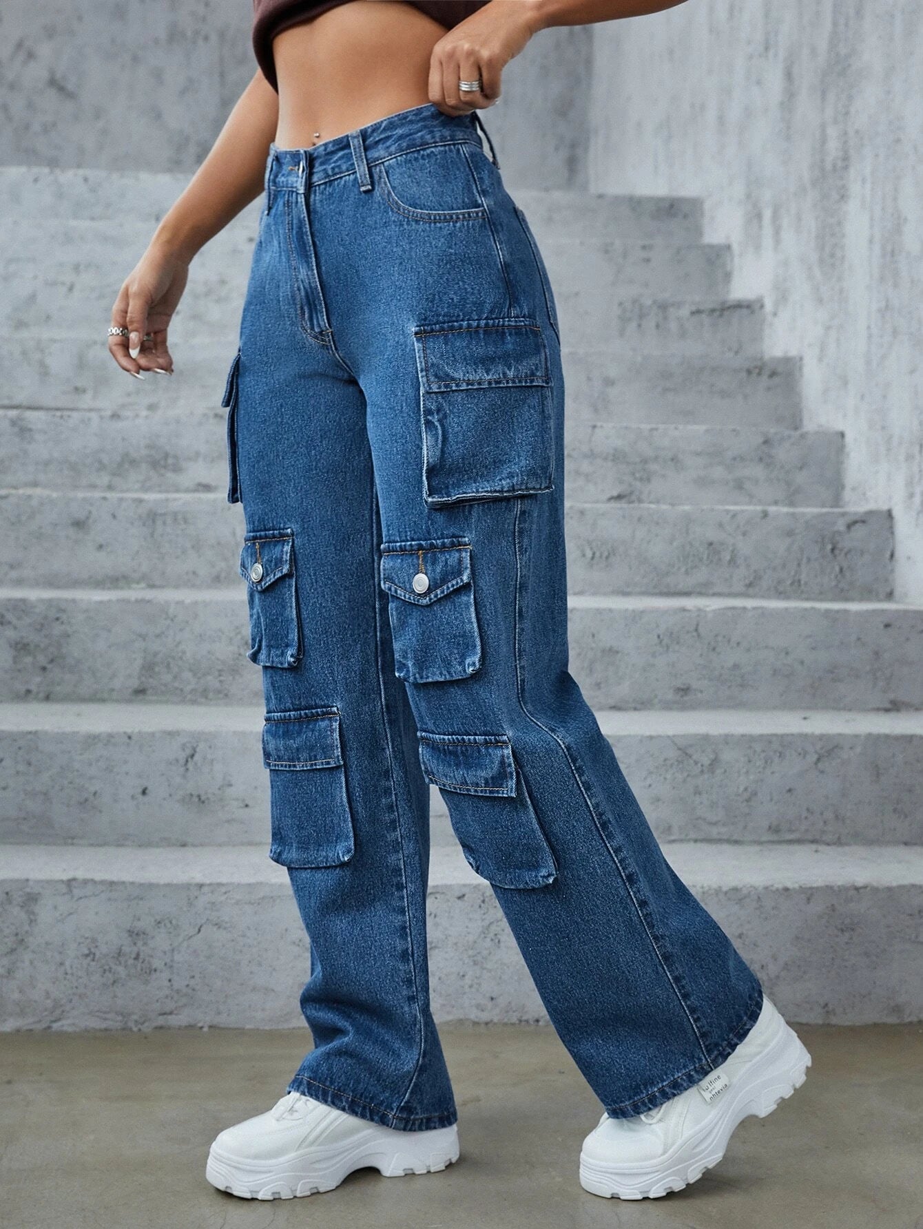 Flap Pocket High Rise Cargo Denim – back view detail