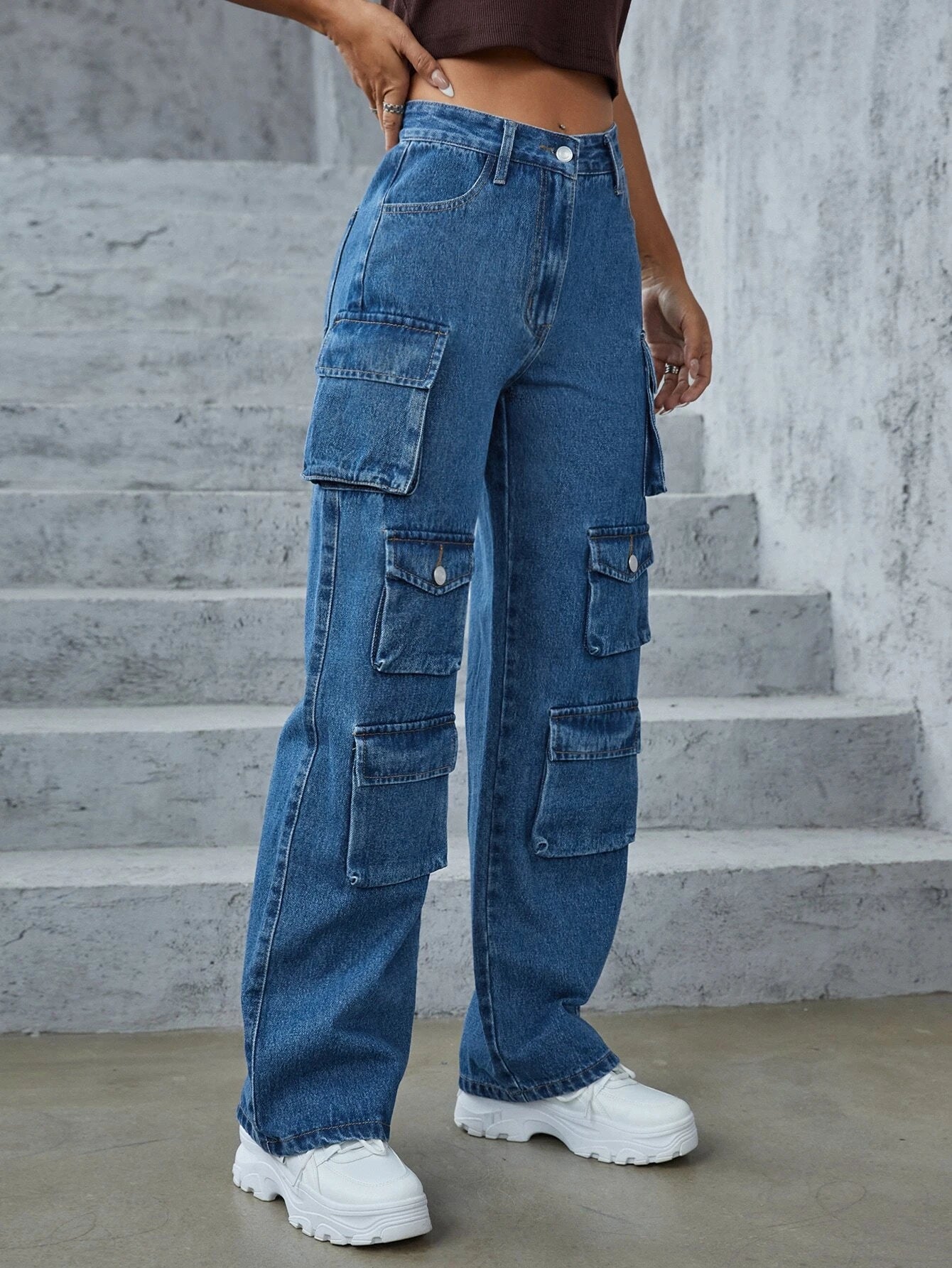 Flap Pocket High Rise Cargo Denim – pocket detail close-up