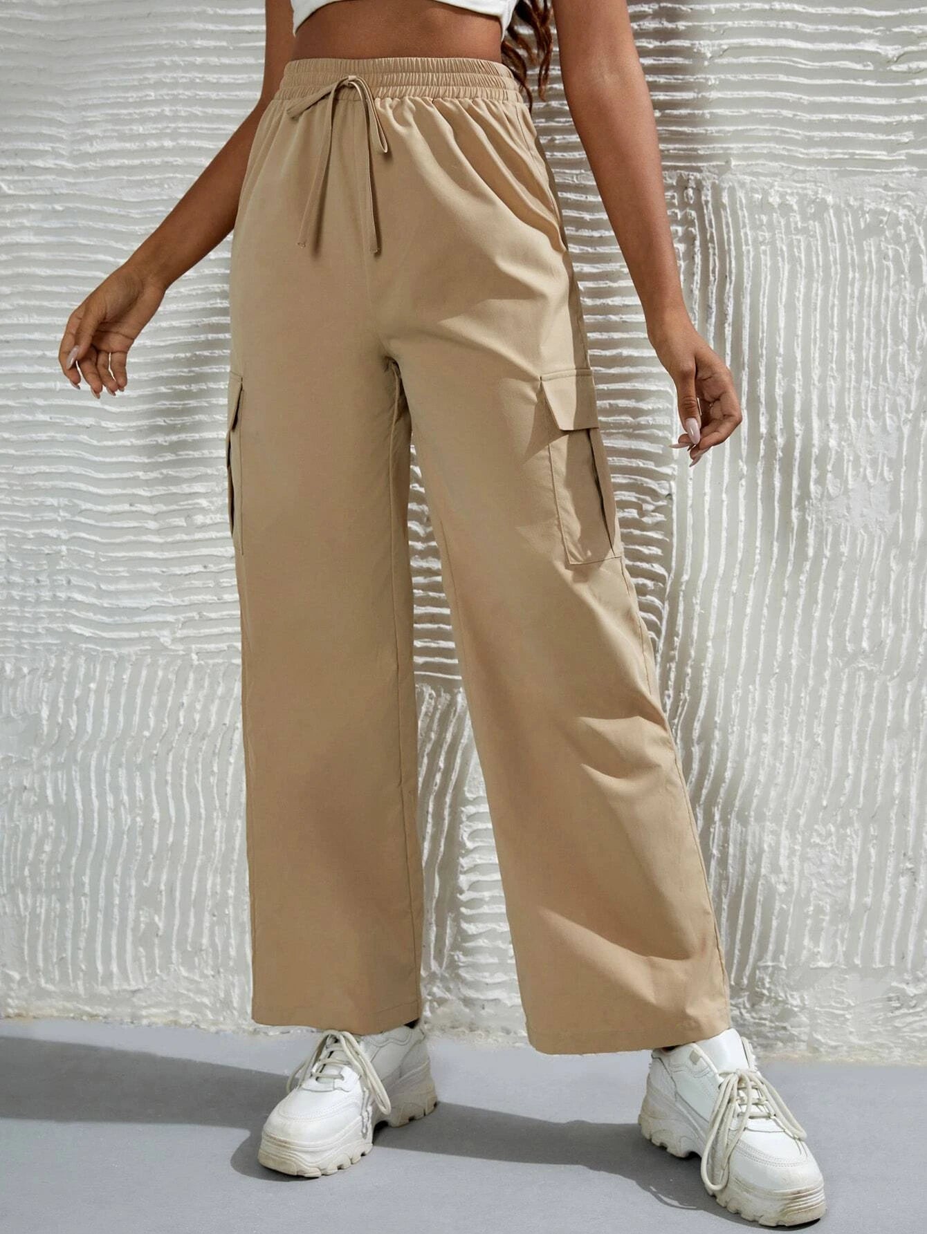 Tie Flap Pocket Cargo Pants – back view detail