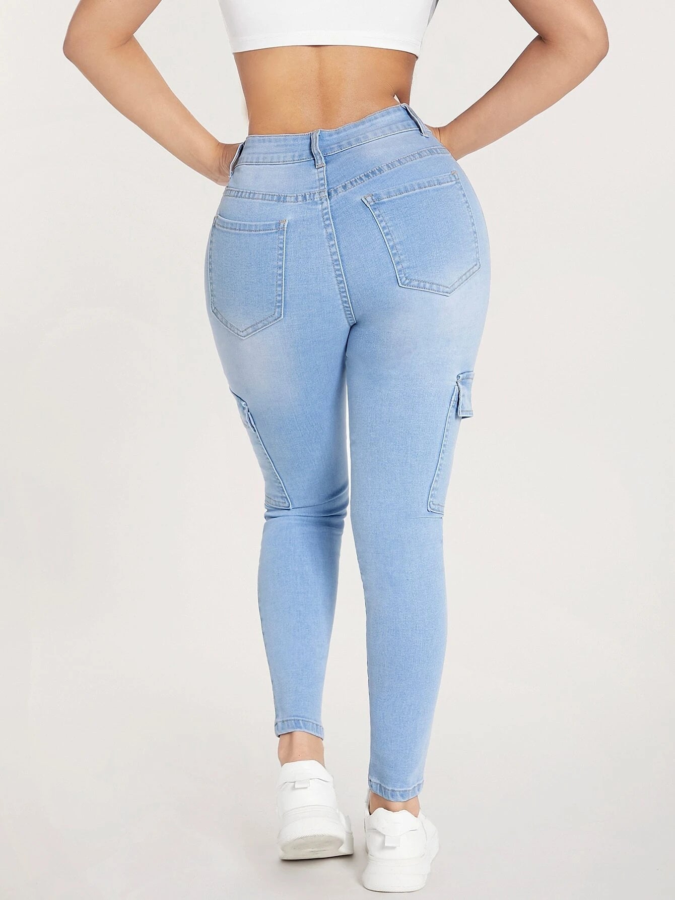 Cargo Jeans With Side Flap Pockets – back view detail