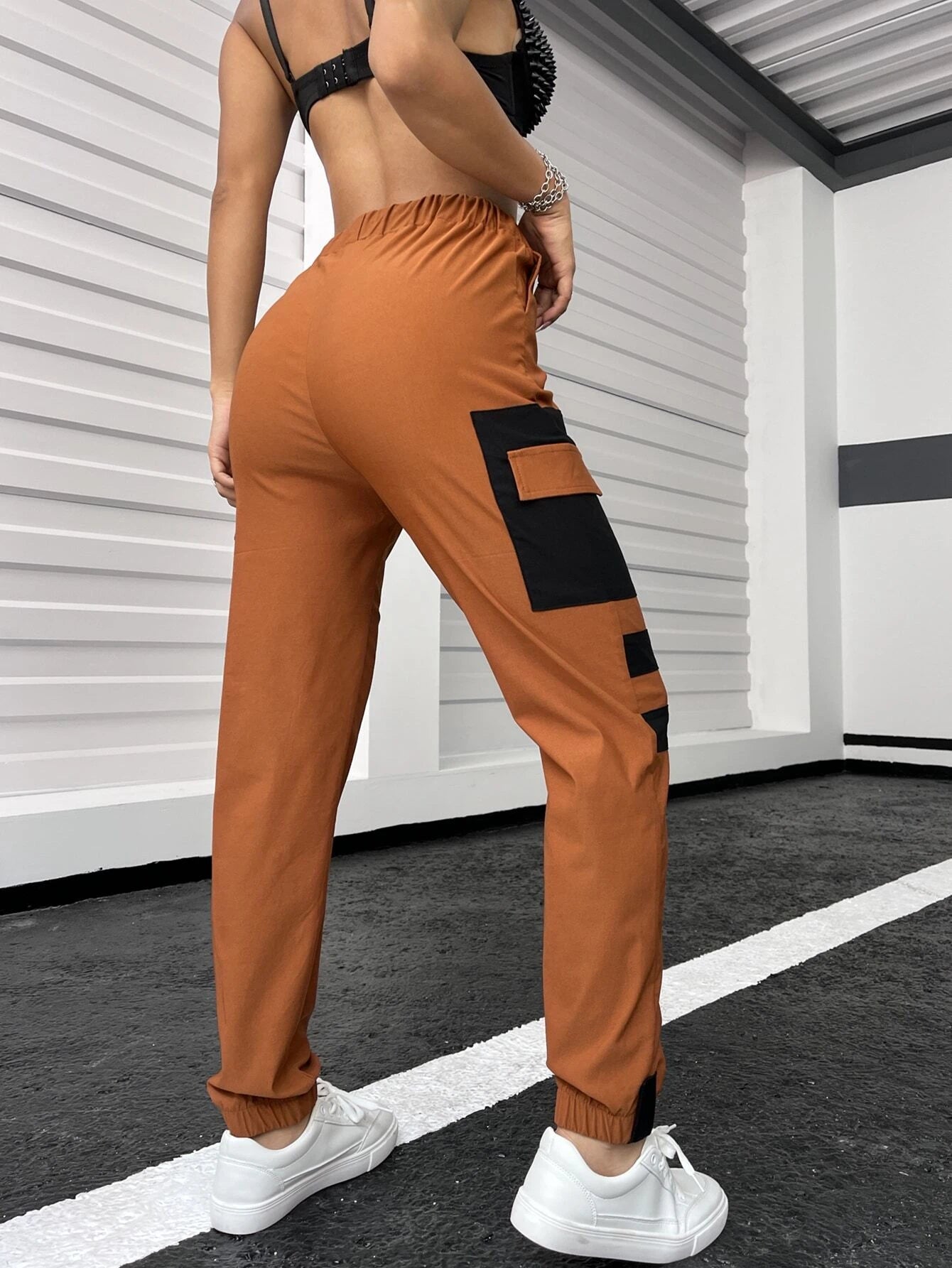 Cargo Pants With Drawstring Waistband – fabric detail close-up