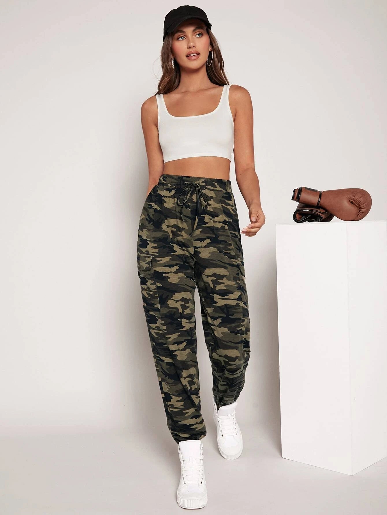 Camo Print Drawstring Waist Cargo Pants – back view detail
