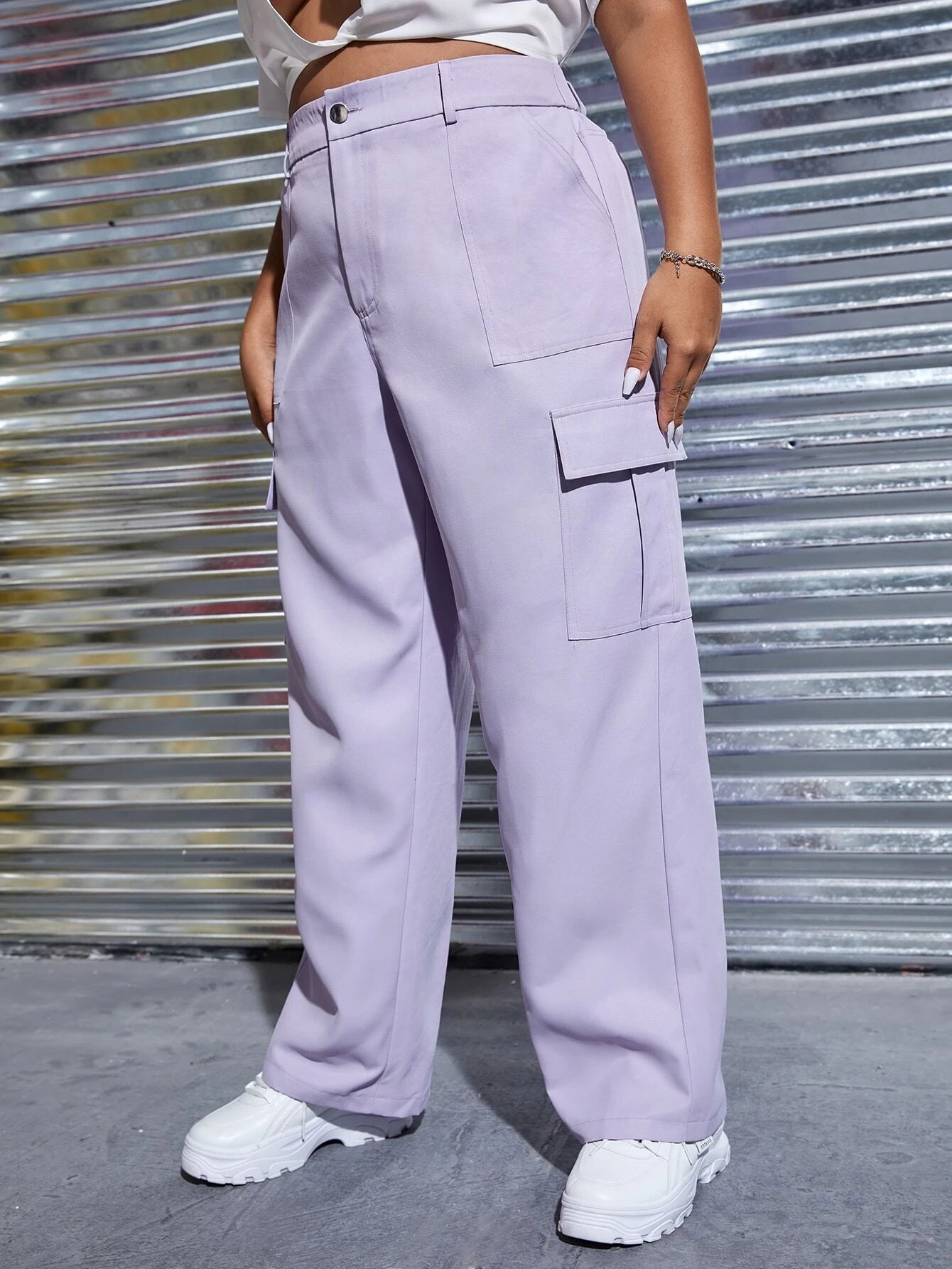 High Waist Cargo Pants in Khaki – model wearing view