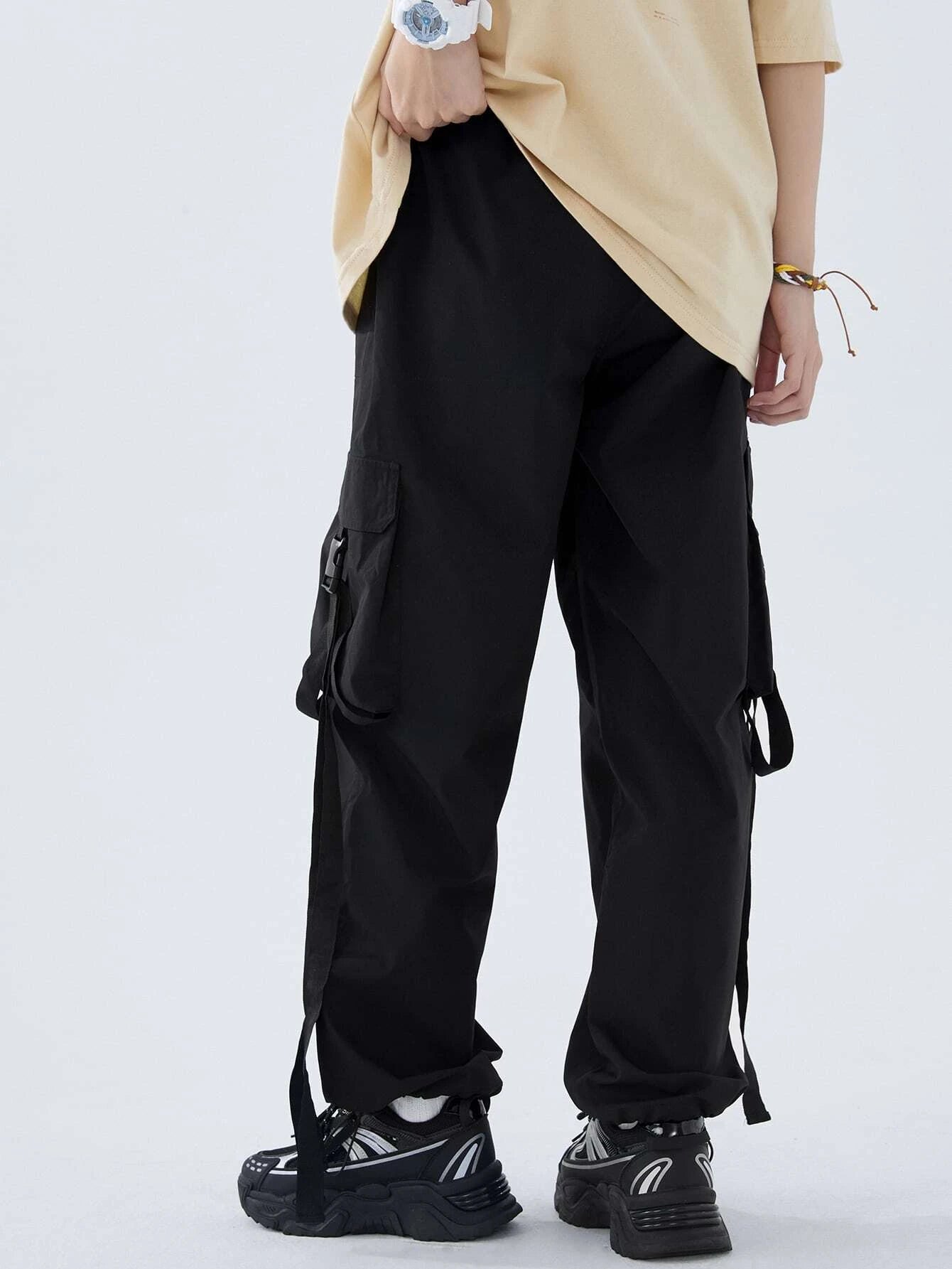Casual Flap Pocket Cargo Pants Style 4 – back view detail