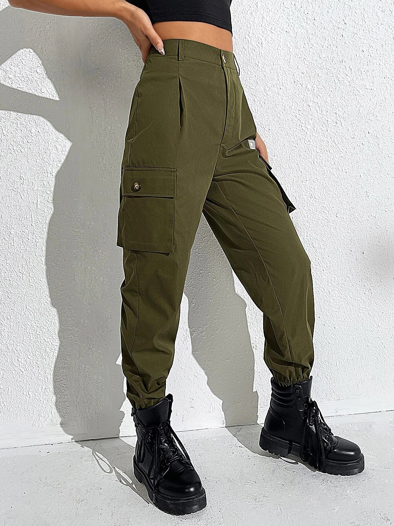 Letter Print Zipper Cargo PantLetter Print Zipper Cargo Pant - Image 4