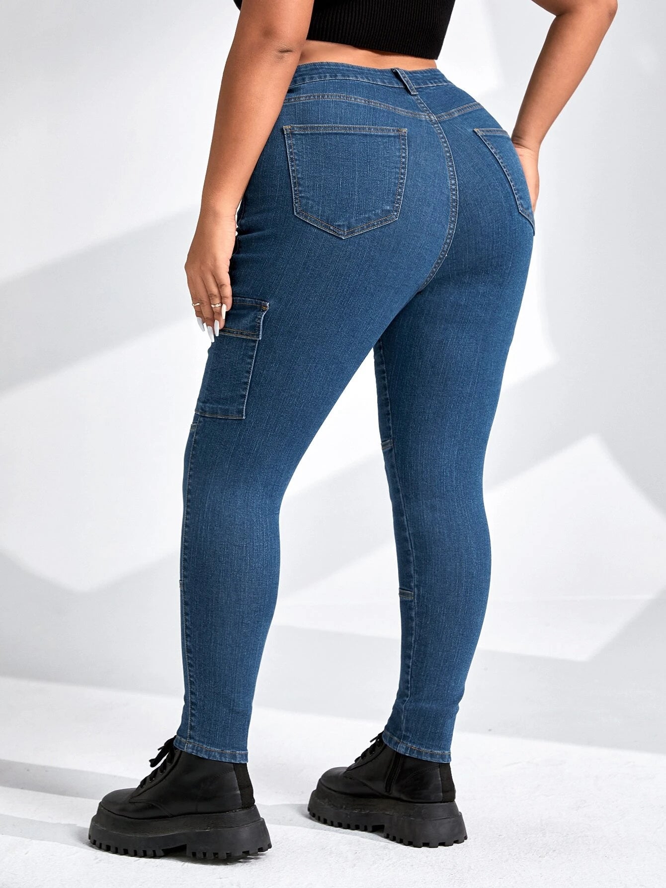 Cargo Jeans With Pockets For Plus Sizes – back view detail