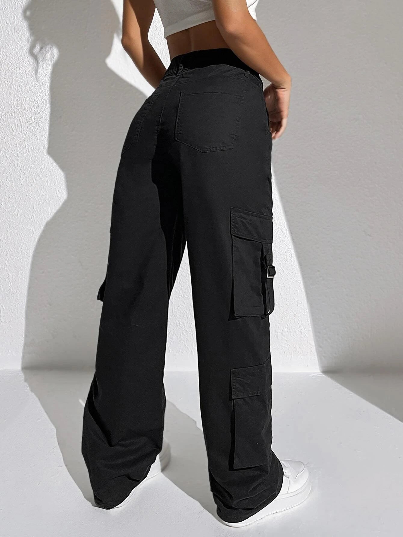 Flap Pocket Button Closure Cargo Denim – back view detail