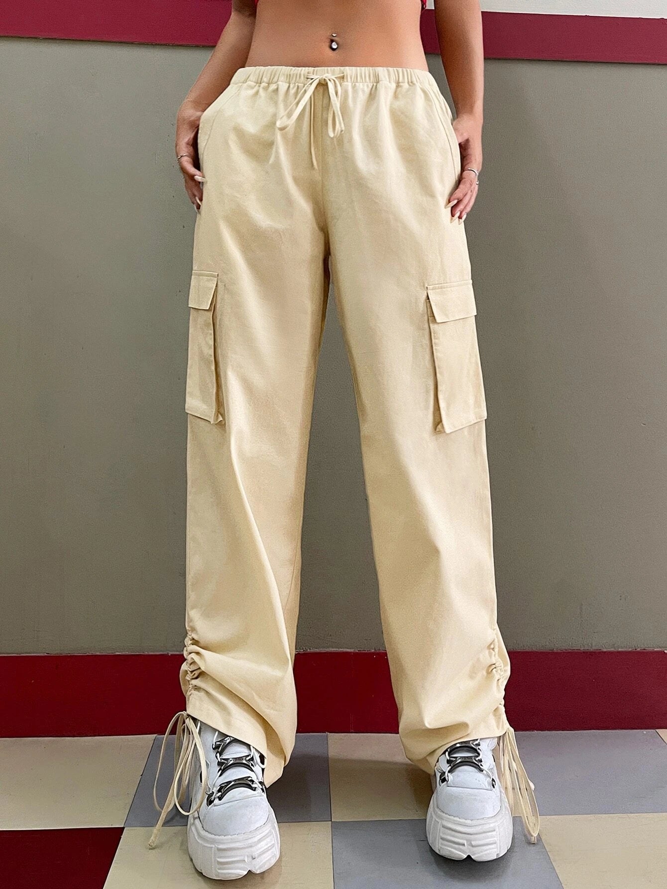Gorpcore Flap Pocket Drawstring Parachute Pants – back view detail